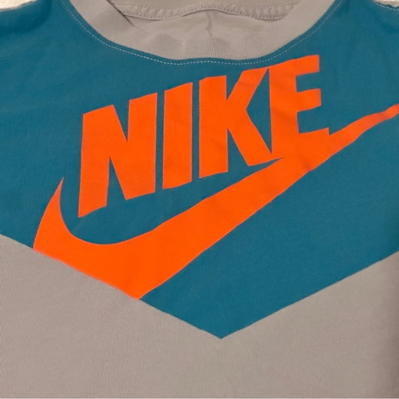 Nike T-shirt Youth Small - Picture 2 of 5